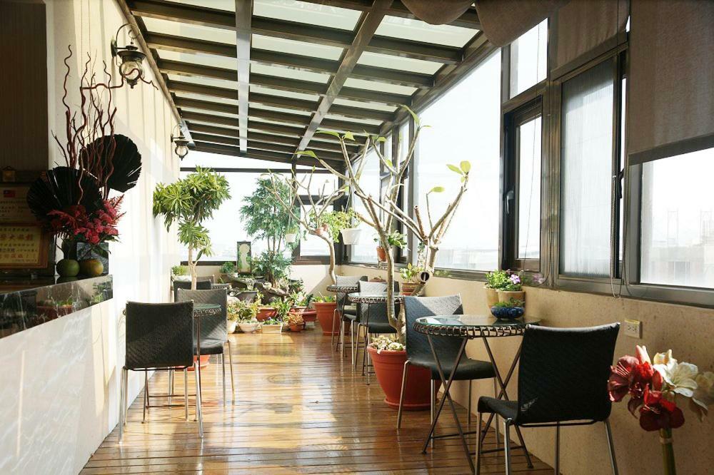 Ching Yeh Hotel Xinfeng Kültér fotó